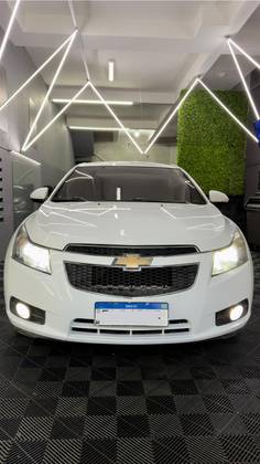 CHEVROLET CRUZE 1.8 LT 16V FLEX 4P AUTOMÁTICO CHEVROLET CRUZE 1.8 LT 16V FLEX 4P AUTOMÁTICO